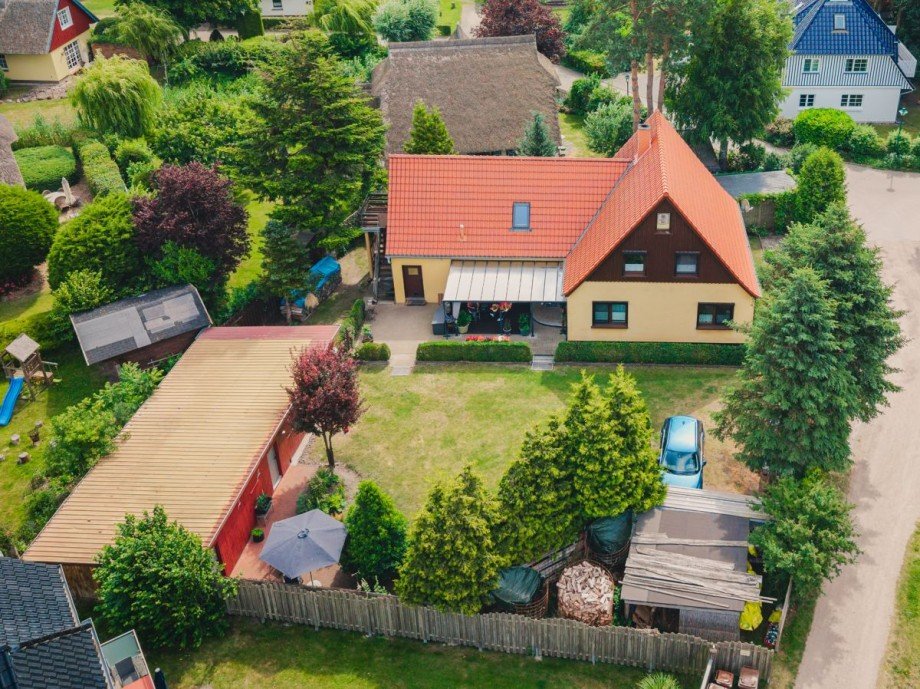 Drohnenbild Immobilie in Born aD 3 Mehrfamilienhaus Born auf dem Dar�