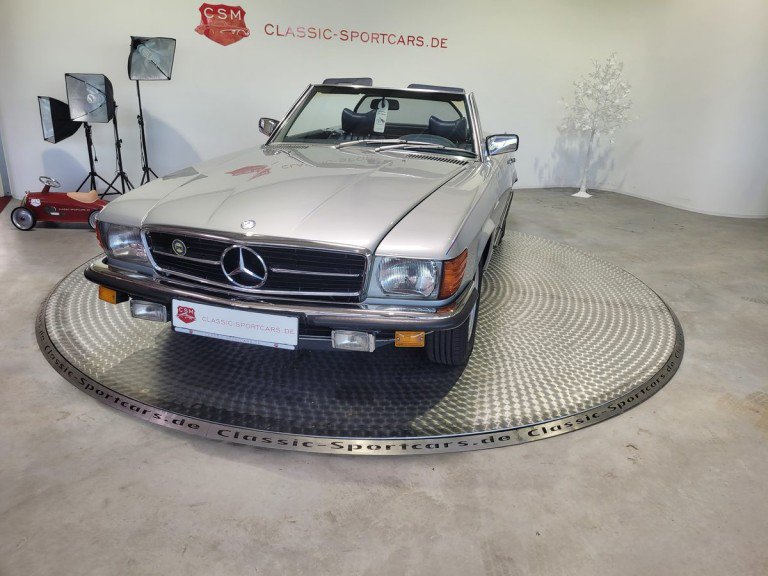 450 SL R 107 front Beilrode Renditeobjekt Mercedes 450 SL R107