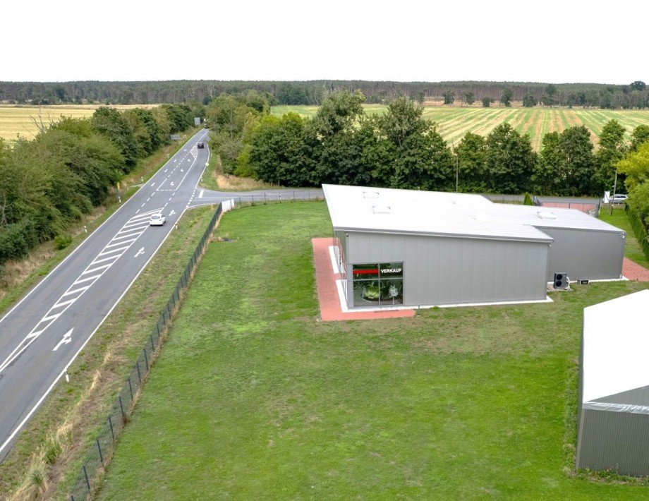 Ansicht an B87 Halle / Lager / Produktion Beilrode